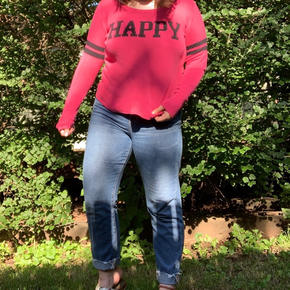 ARIZONA JEAN HAPPY SWEATER